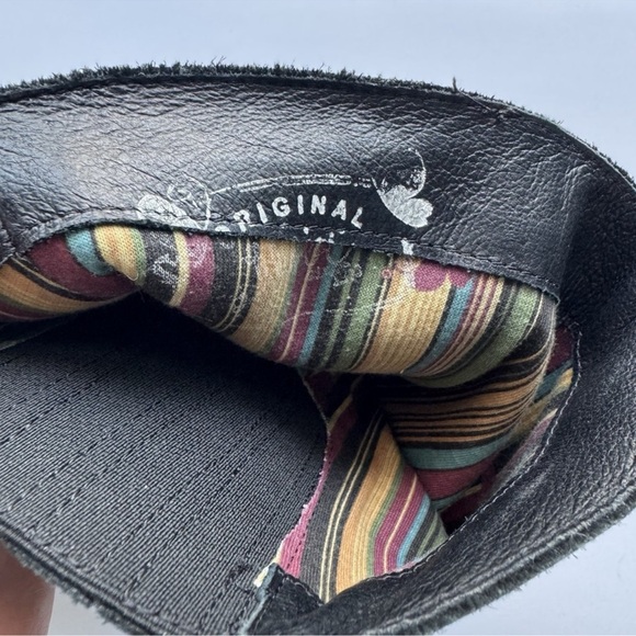 Felmini Distressed Leather Boots Made In Portugal - Picture 13 of 14